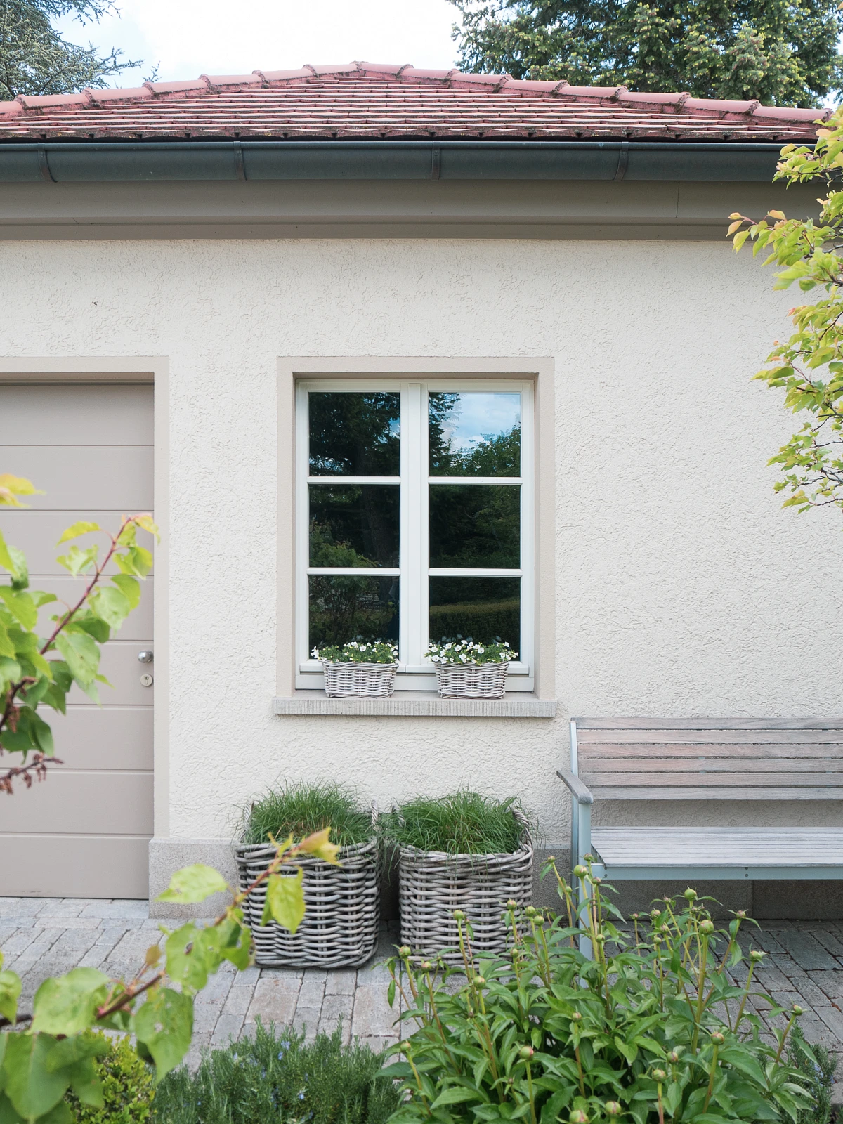 Außenansicht einer sanierten Innenstadtvilla